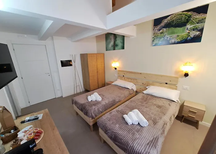 Rooms&art 3*