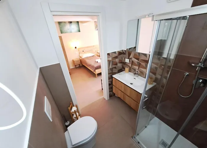 Rooms&art 3*
