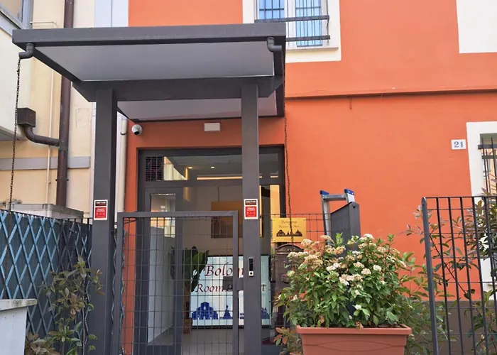 Rooms&art Affittacamere 3*